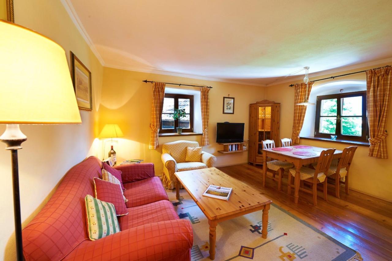 Ferienapartments Gutshof Brandis Лана Екстер'єр фото